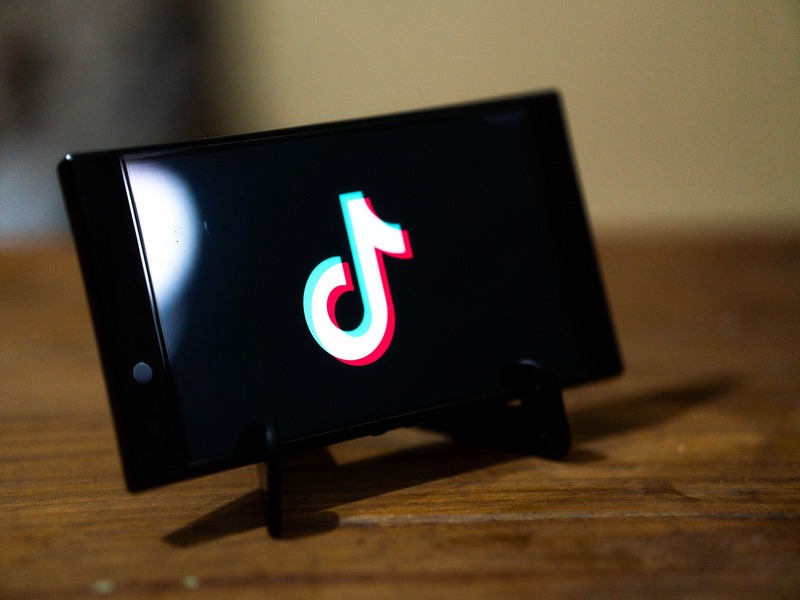 can tiktok see who saved your video?